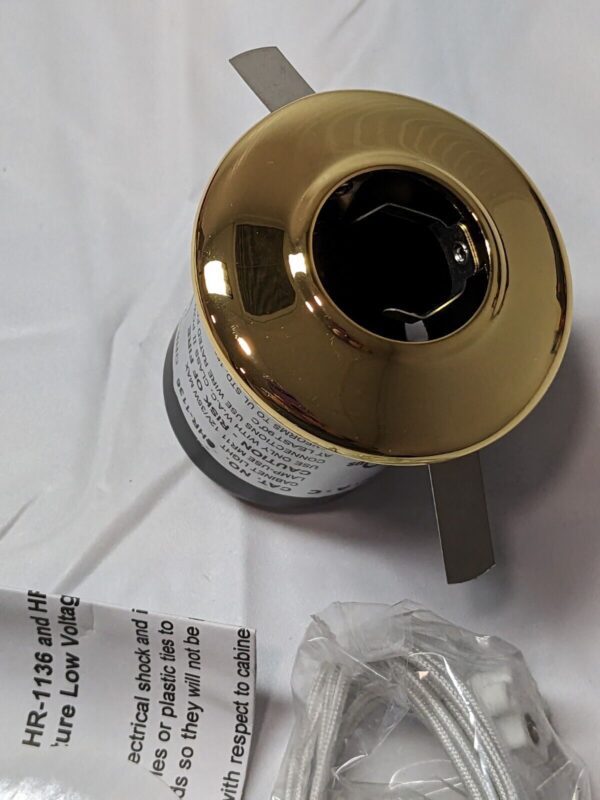 WAC Low Voltage Under Cabinet Puck Light HR-1136-GL