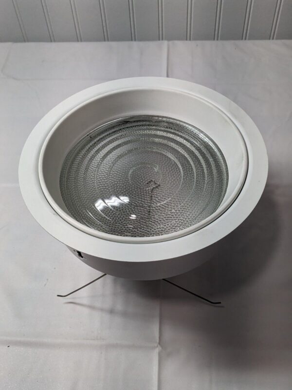Lightolier Recessed Downlight Matte White Finish 1126