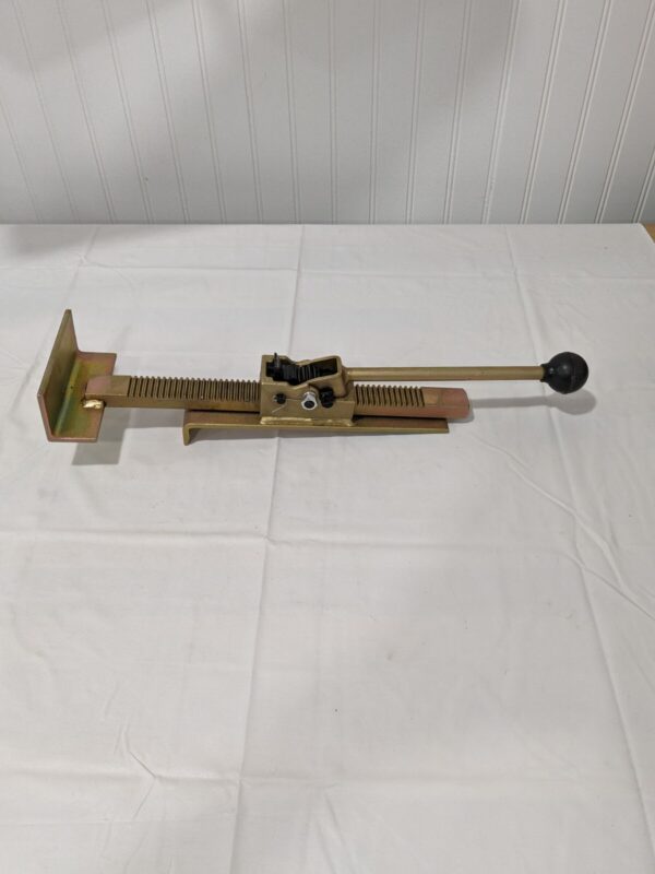 Flooring Jack Professional Hardwood Flooring Jack and Positioning Tool for Wood