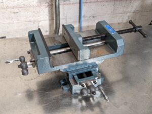 Wilton 11698 Cross Slide Drill Press Vise 8" Jaw Width 8" Opening Capacity