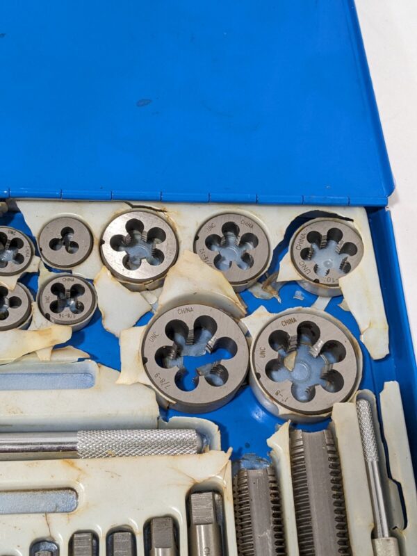 Tap and Die Set #4-40 to 1-14 Tap NPT UNC UNF INCOMPLETE 03959038