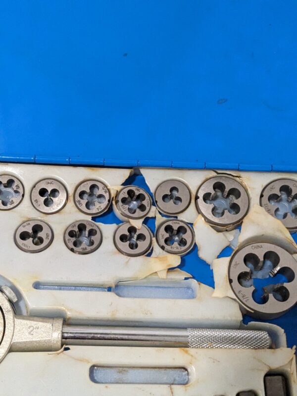 Tap and Die Set #4-40 to 1-14 Tap NPT UNC UNF INCOMPLETE 03959038