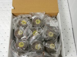 Fine Aluminum Oxide Mounted Flap Wheel 2"x 1-1/2" 120G QTY 24 07719321