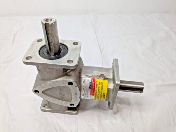 Boston Gear 2-Way Shaft Spiral Bevel Gear Drive 1:1 2.19 Input HP RA1021