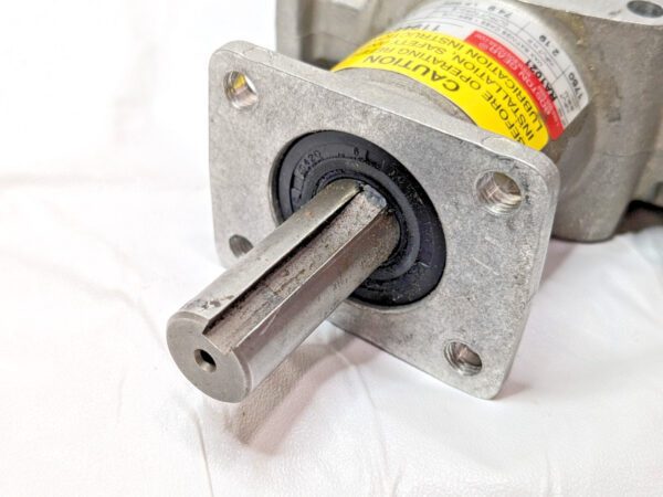 Boston Gear 2-Way Shaft Spiral Bevel Gear Drive 1:1 2.19 Input HP RA1021