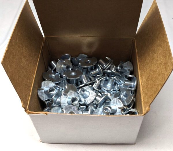 #10-32 Zinc-Plated 3 Prong Tee Nut *BOX OF 100* TNUTFI-100-100BX