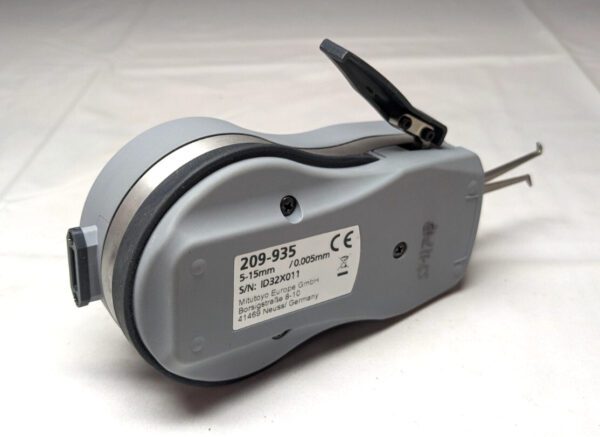MITUTOYO Inside Dial Caliper Gage 209-935