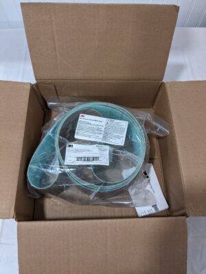 3M Flexible Diamond Belt 645J, M74 Type G, Pattern 18, 3-1/2"X132" 7100052715