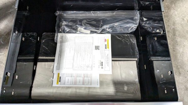 PROTO Steel Tool Roller Cabinet 27-1/8" Wide 4 Drawer JSTV2739RS04BK