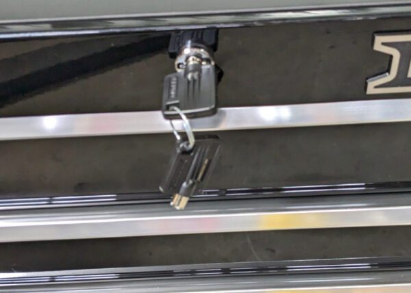 PROTO Steel Tool Roller Cabinet 27-1/8" Wide 4 Drawer JSTV2739RS04BK
