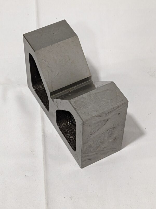 SPI V-Block: 2-3/16" Max Capacity, 90° V Angle 63-394-1