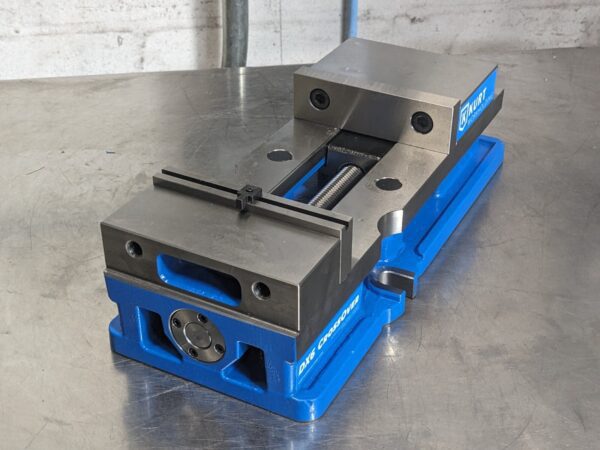 Kurt CrossOver Precision Machine Vise 6" Jaw Width 9" Opening Capacity