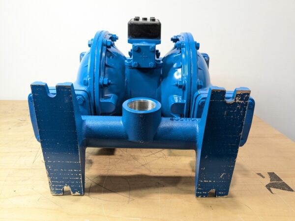Sandpiper Air Powered Double Diaphragm Pump 1-1/2" NPT S15B1ABWANS000