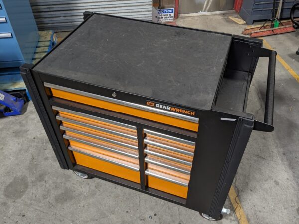 Gearwrench Mobile Work Station Tool Box Storage Cabinet 11 Drawer 83169 Used
