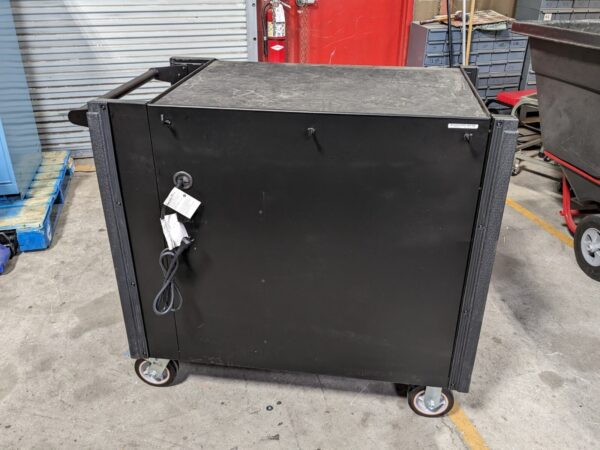 Gearwrench Mobile Work Station Tool Box Storage Cabinet 11 Drawer 83169 Used