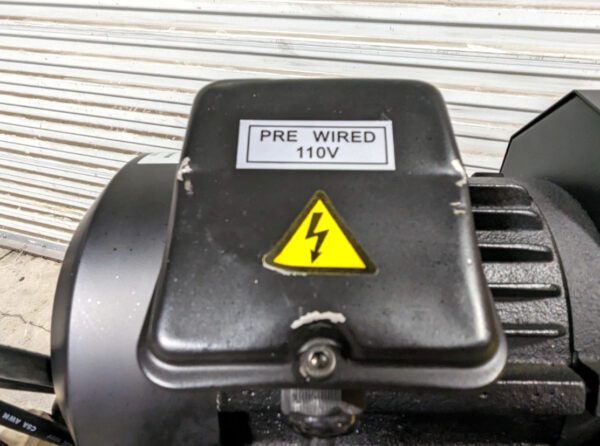 RONG FU 5 x 16" Horizontal Bandsaw Variable-Speed Pulley 110V 1.5HP RF-916SV