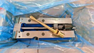 Kurt DX6 CrossOver Vise BASE ONLY PARTS/REPAIR