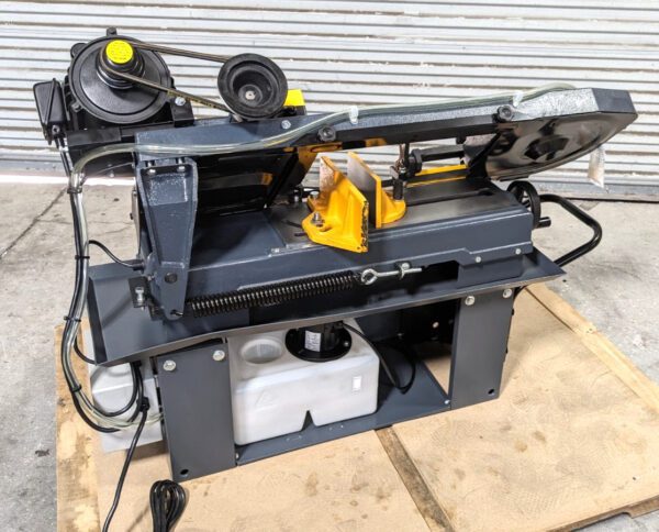 Dake SE712 7" x 12" Horizontal Bandsaw 110V 3/4 HP 983100 Scratch & Dent
