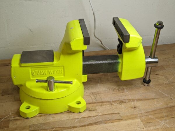 Wilton High Visibility Combination Bench Vise w/ Swivel Base 6" Jaw Width 63188