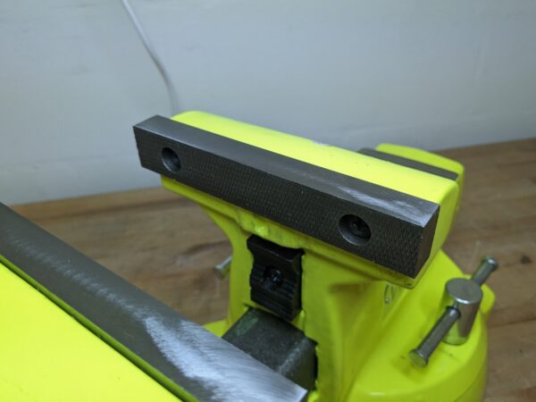 Wilton High Visibility Combination Bench Vise w/ Swivel Base 6" Jaw Width 63188
