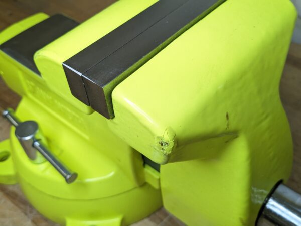 Wilton High Visibility Combination Bench Vise w/ Swivel Base 6" Jaw Width 63188