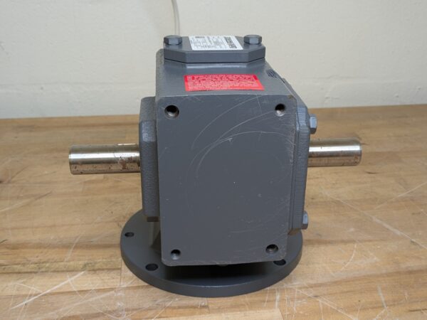 Morse Raider Worm Gear Speed Reducer 56C Left/Right Output 7/8” Shaft 175Q56LR25