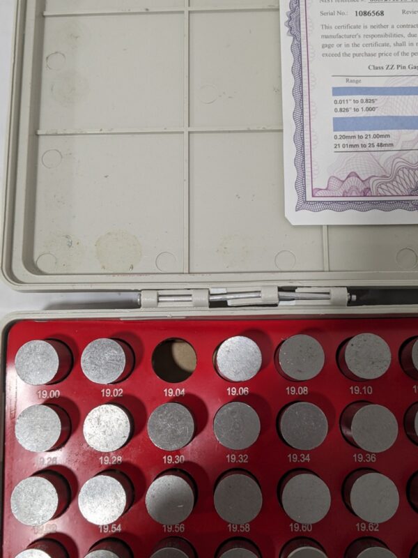 SPI Class ZZ Plug Gage Set: 19 to 20.98 mm Range 22-194-5 INCOMPLETE
