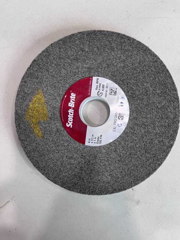 3M Deburring Wheel: 6" Dia, 1/2" Face Width, 1" Hole, Silicon Carbide
