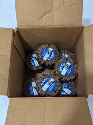 MERIT ABRASIVE Mounted Flap Wheel 2-1/2" Dia 1-1/2" Face Width Qty 7 08834137420