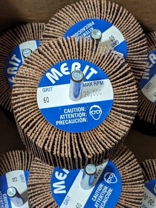 MERIT ABRASIVE Mounted Flap Wheel 2-1/2" Dia 1-1/2" Face Width Qty 7 08834137420