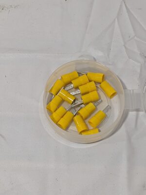 Thomas & Betts Vinyl Insulated Blade Terminal Qty 15 TV10-10BL-XV