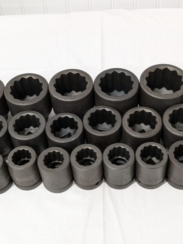 PROTO Socket Set Standard & Impact, 26 Pc, 3/4" Drive, 17 mm-50 mm J72106M