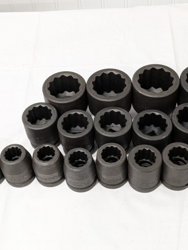 PROTO Socket Set Standard & Impact, 26 Pc, 3/4" Drive, 17 mm-50 mm J72106M