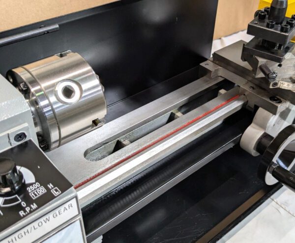 ENCO 7" x 12" Bench Lathe Variable Speed 3MT / 2MT 110V C2(7"X12") *Damaged*