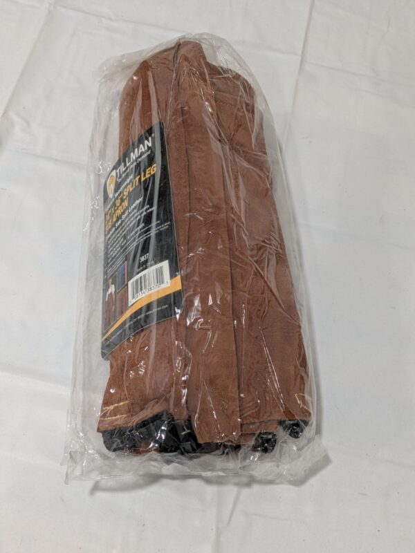Tillman 24" X 36" Premium Side Split Cowhide Split-Leg Bib Apron 3837