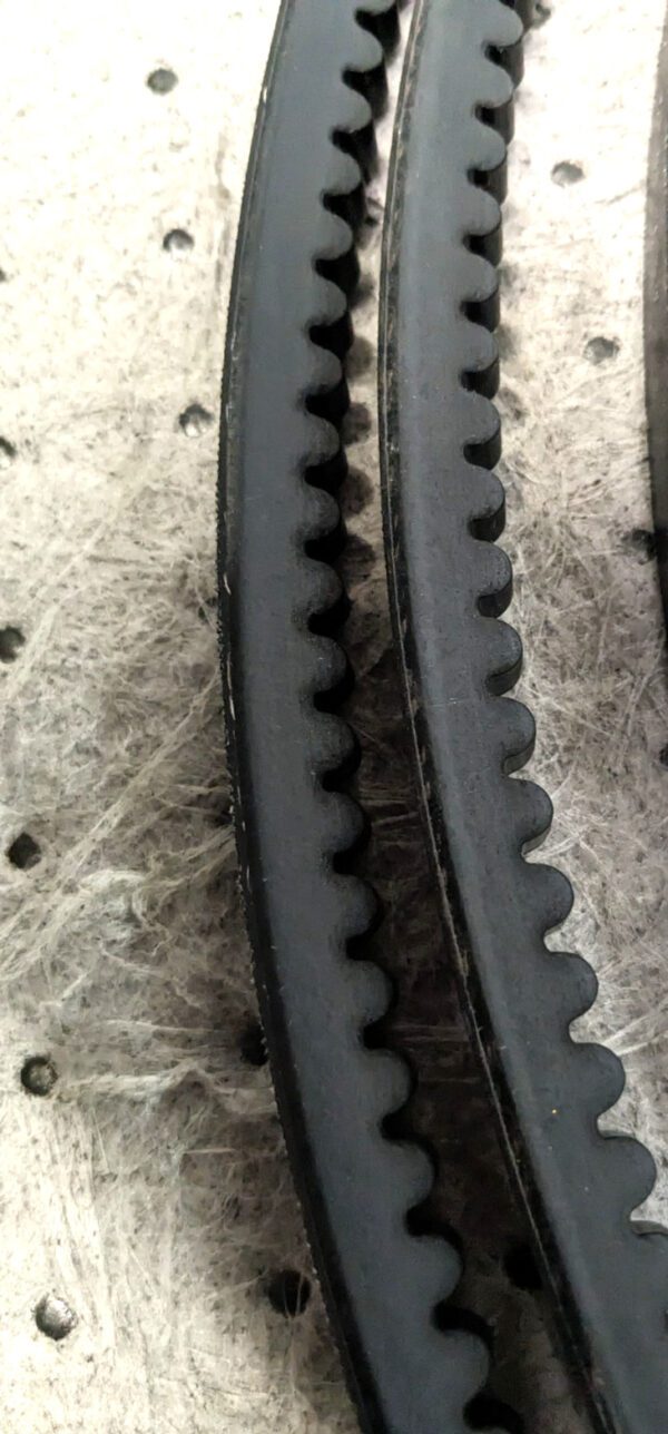 BANDO 5VX Cogged V-Belt 200" Outside Length 5/8" Belt Width 5VX2000