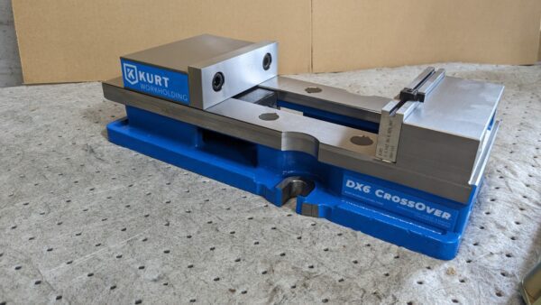 KURT Machine Vise 6" Jaw Width 9" Opening DX6