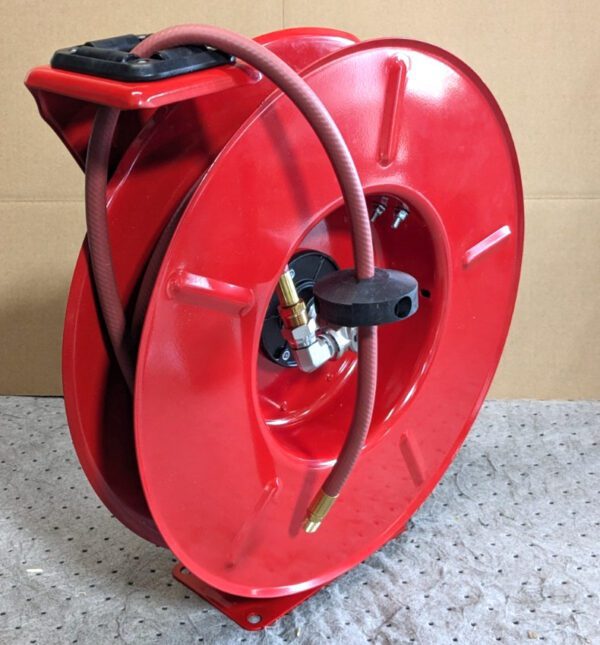 REELCRAFT Hose Reel with Hose 3/8" Hose x 50' 300PSI 7650 OLP *Damaged*