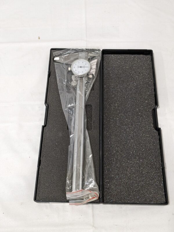 Dial Caliper: 8'' Range, 0.001'' Graduation, 0.1'' per Revolution 76367085