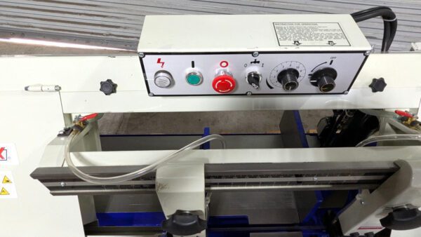 Vectrax 10 x 17 Horizontal Bandsaw 2HP 220/440V 3PH *Scratch & Dent* *NICE!*