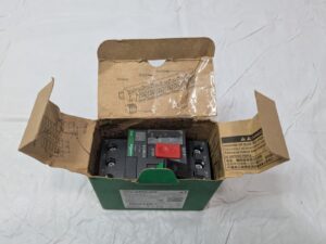 Schneider Electric TeSys Motor Circuit Breaker 1-1.6A GV2ME06
