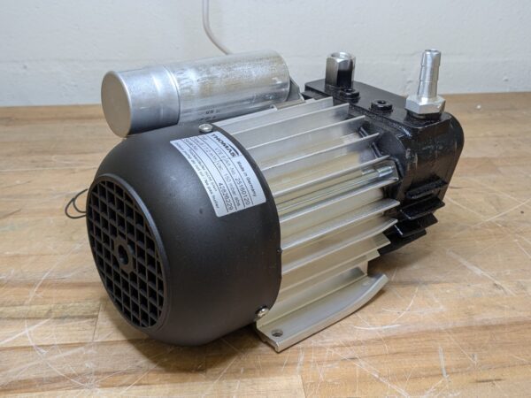 Thomas Oil-less Rotary Vane Vacuum Pump 7.2 m3/hr. 150 mbar abs. 115v 25160120