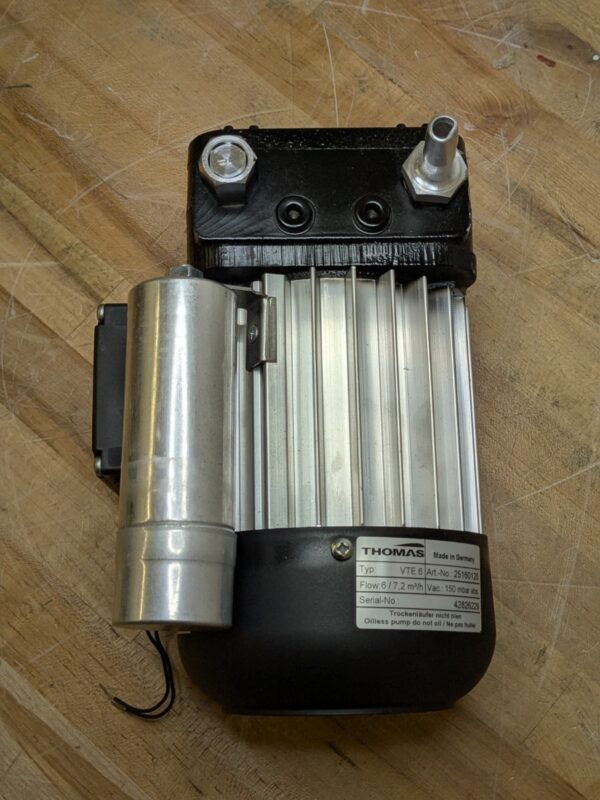 Thomas Oil-less Rotary Vane Vacuum Pump 7.2 m3/hr. 150 mbar abs. 115v 25160120