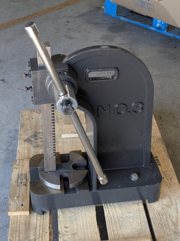 Single Leverage Arbor Press 3 Ton Max. Pressure 18" x 1-1/2" Ram