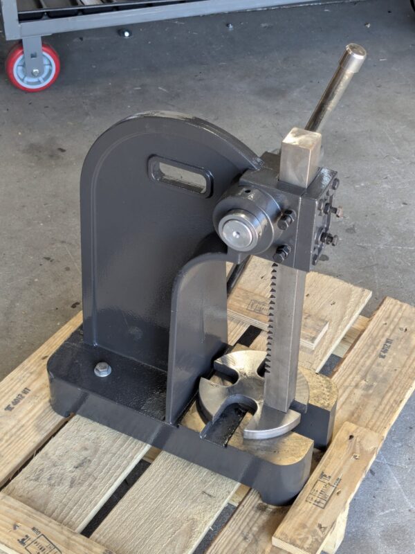 Single Leverage Arbor Press 3 Ton Max. Pressure 18" x 1-1/2" Ram
