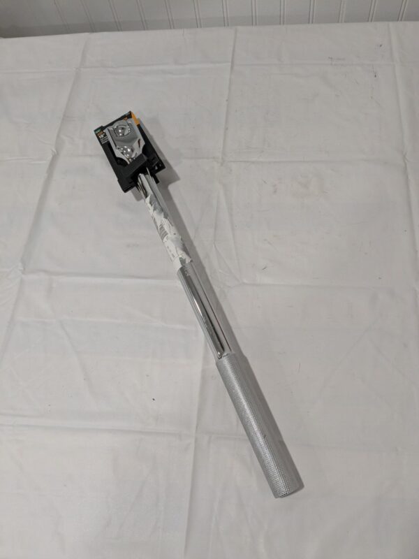 GEARWRENCH 19" Breaker Bar: Polished Chrome Finish 81404