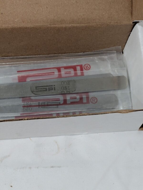 SPI 32 Piece, 0.001 to 0.03" Thick, Parallel Feeler Gage Set 91-345-9