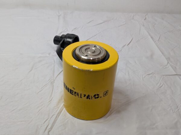 ENERPAC 10 Ton Low Height Cylinder 10000 PSI 1.5" Stroke RCS101
