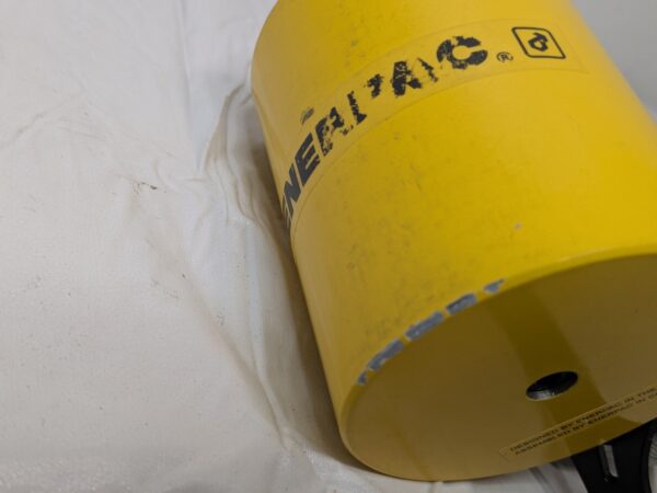 ENERPAC 10 Ton Low Height Cylinder 10000 PSI 1.5" Stroke RCS101