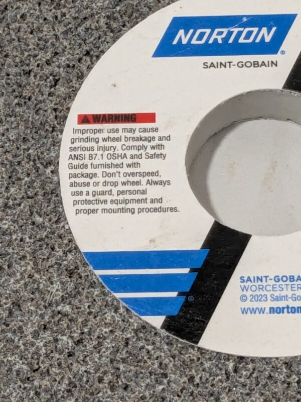 NORTON Surface Grinding Wheel: 8" Dia, 1/2" Thick, 1-1/4" Arbor, 46G 66253043883